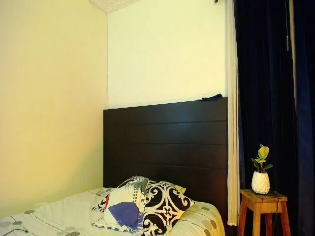 Live sex webcam photo for Mafhy_daly #256778237