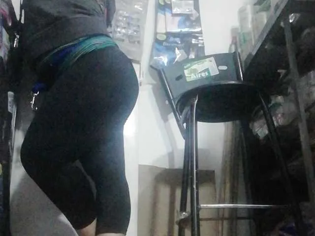 Live sex webcam photo for latinaamorosa #241227346