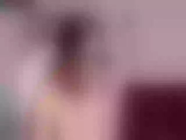 Live sex webcam photo for Sun_kissed1 #264856959