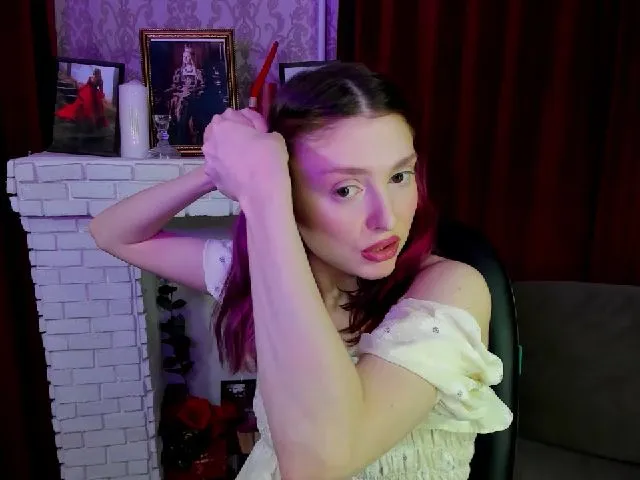 Live sex webcam photo for MadFrau #257047545