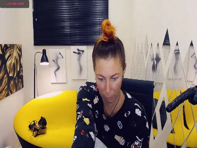 Live sex webcam photo for MarvelousLilu #265500676