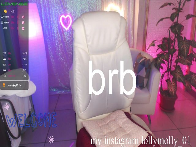 Live sex webcam photo for MollyLoo #258248325