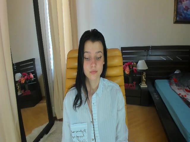 Live sex webcam photo for SoniNex #255603942