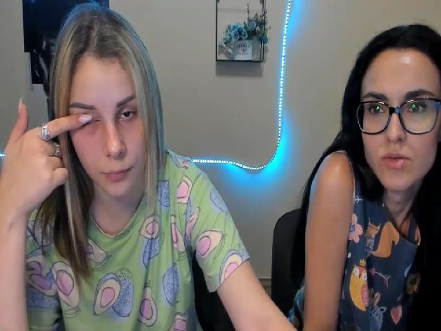 Live sex webcam photo for PolliMilk #259868071