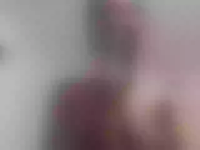 Live sex webcam photo for HotChocolatea #240892986