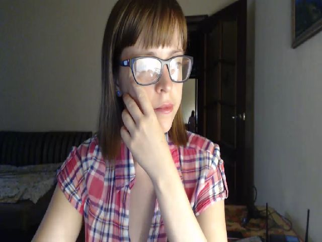 Live sex webcam photo for SmallUniverse #258534466