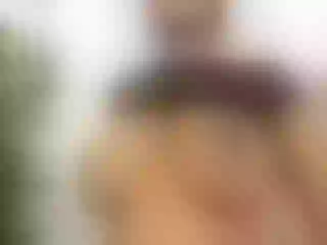 Live sex webcam photo for SexiCanela99 #263083863