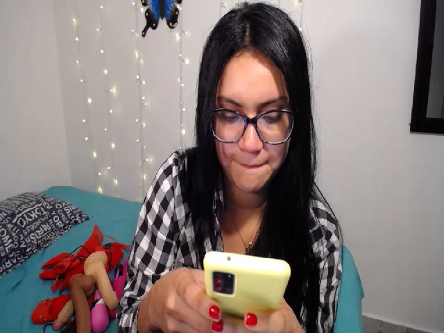 Live sex webcam photo for ANNPARDO #261815687