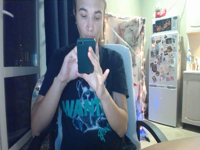 Live sex webcam photo for Angie_Wild #259604780