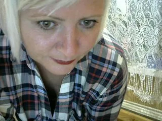 Live sex webcam photo for HelenLike #240628823