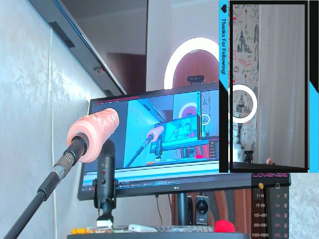 Live sex webcam photo for Im_Your_Love #263528130