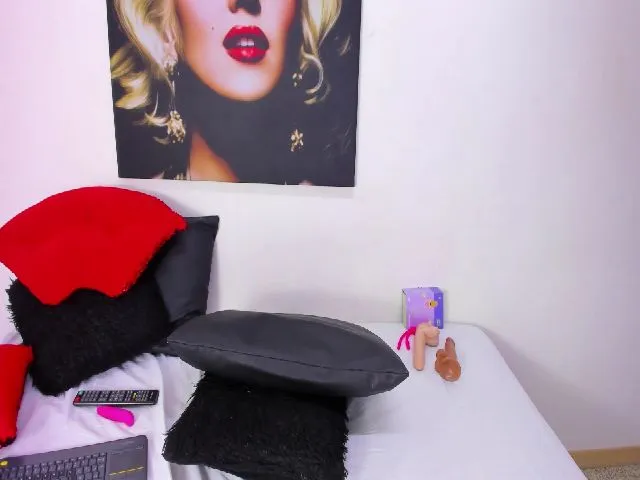Live sex webcam photo for ManelikFox #254086606
