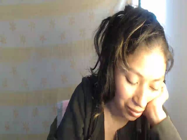 Live sex webcam photo for CHILENITAHOT #262815661