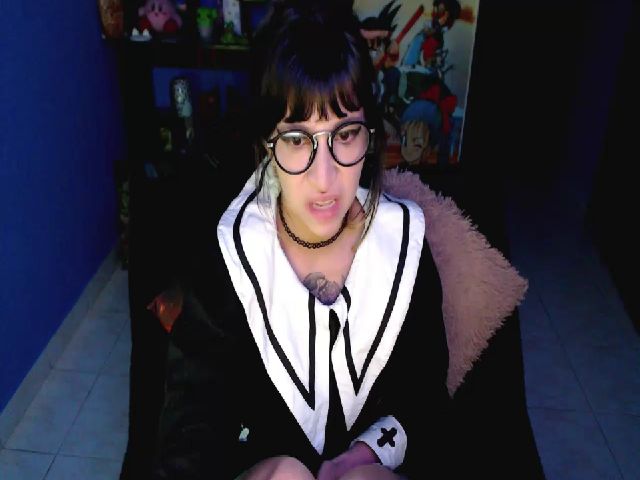 Live sex webcam photo for umaru_michae #257501775