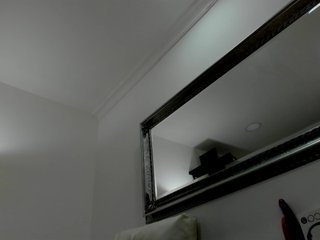 Live sex webcam photo for KellyBrooke #240823252