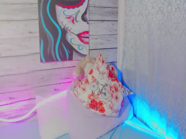 Live sex webcam photo for Lucy_park #254988843