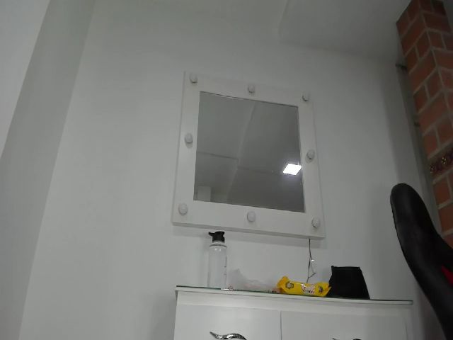 Live sex webcam photo for Violeta_aroca #287856269