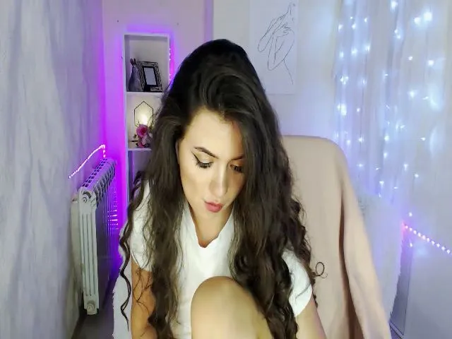 Live sex webcam photo for Brightineyes #264122360