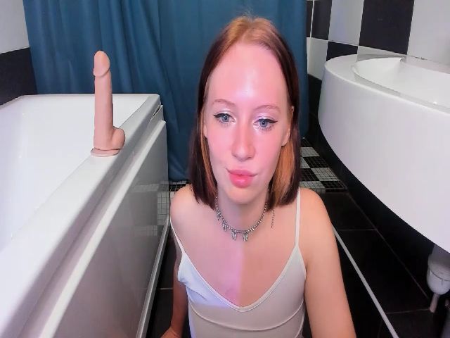 Live sex webcam photo for April_bb #261061260