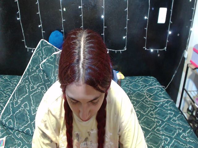 Live sex webcam photo for GiaElliot #259132043