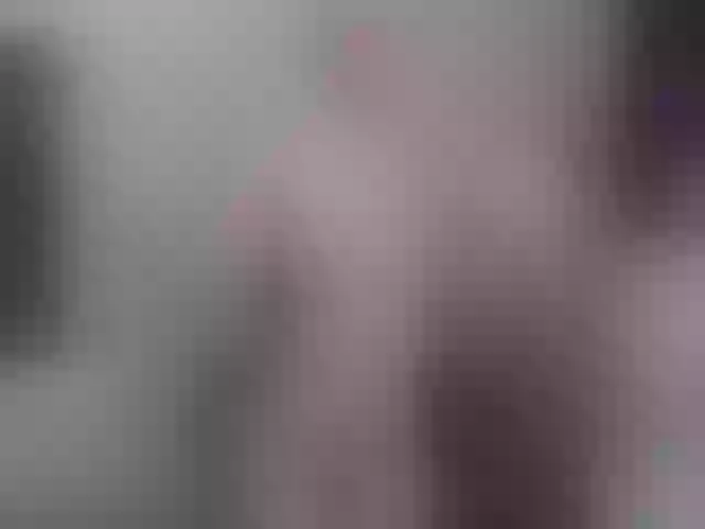 Live sex webcam photo for CreamMeow #241047559