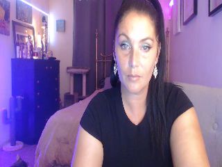 Live sex webcam photo for Kiaraknight #252141732