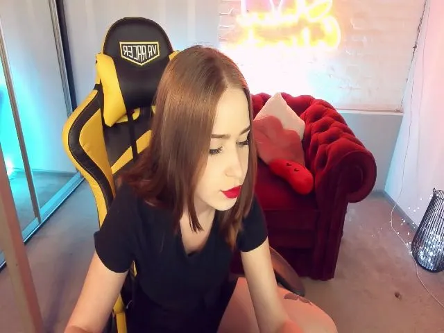 Live sex webcam photo for VanessaDow #257033180