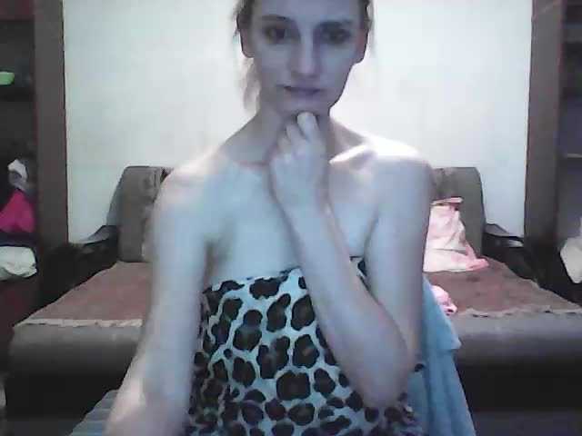 Live sex webcam photo for HoneyEva #240967707