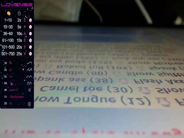 Live sex webcam photo for Shantal_19 #252296249