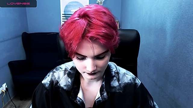Live sex webcam photo for MissMISATOSHI #245069524