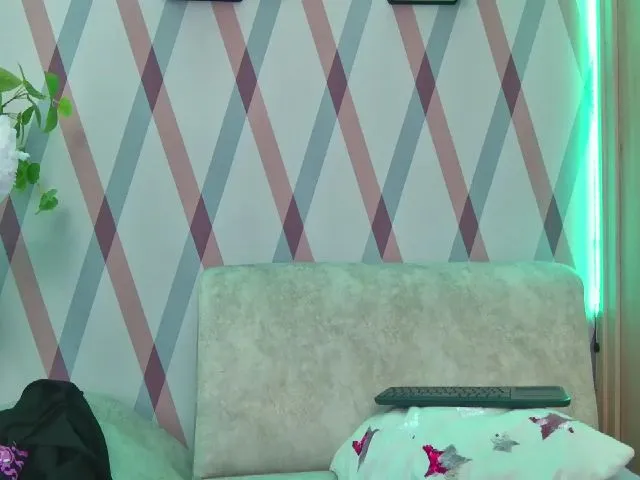 Live sex webcam photo for Katie_teen #262706383