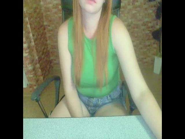 Live sex webcam photo for JiMiola #263815892