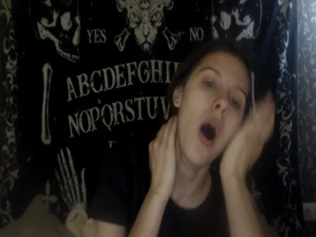 Live sex webcam photo for HISOKAMORROW_ #262906299