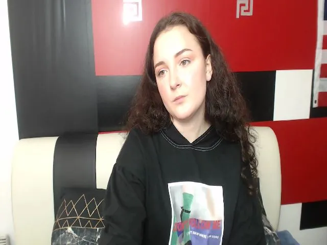 Live sex webcam photo for GloriaSparks #257424913