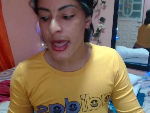 Live sex webcam photo for KattleyaGrey #240937323