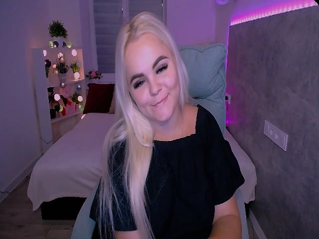 Live sex webcam photo for Jenni__fer #256086180