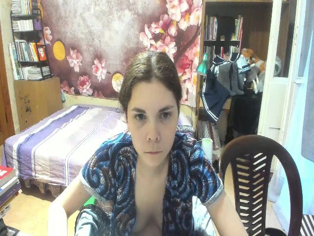 Live sex webcam photo for Silvercaramel #252356529