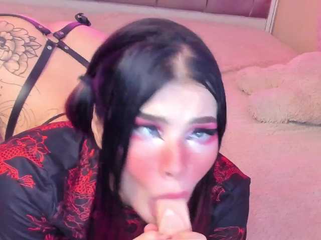 Live sex webcam photo for sweetbutty- #245199515