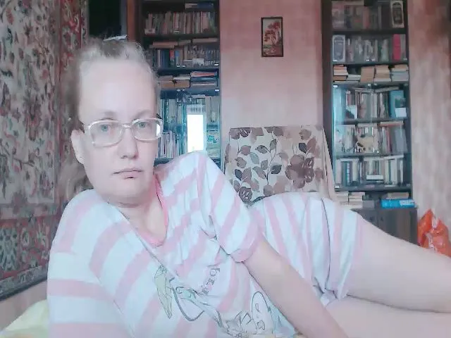 Live sex webcam photo for Burn2beWild #259757749