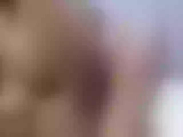 Live sex webcam photo for LucianaO #240940910