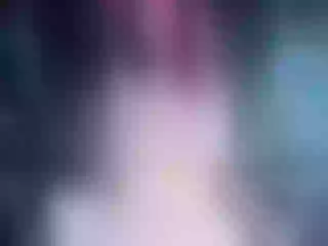 Live sex webcam photo for PurpleJuno #262353347