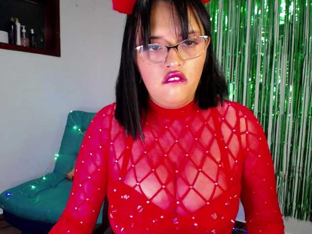 Live sex webcam photo for Cristaln07 #241144033