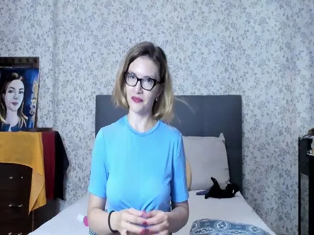 Live sex webcam photo for KateMidnight #260836534