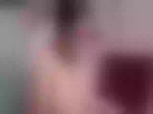 Live sex webcam photo for Sun_kissed1 #259209549