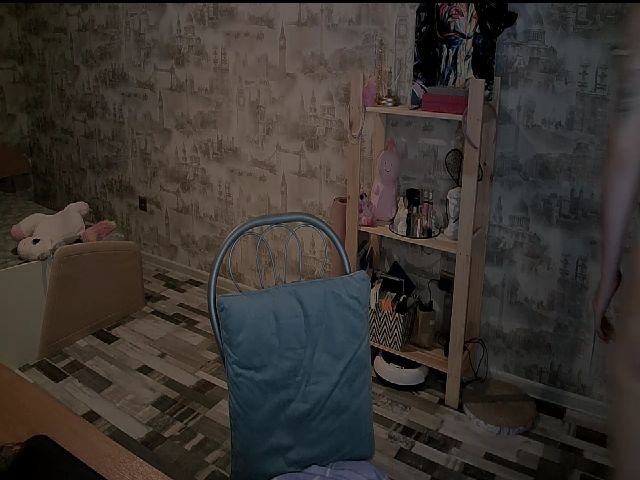 Live sex webcam photo for Blueberyy #253902301