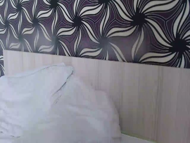 Live sex webcam photo for MilenaDivine #255597609