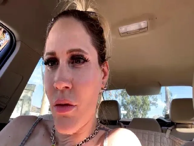 Live sex webcam photo for CaliPassion #255786636