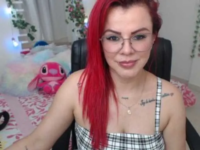 Live sex webcam photo for MILF-KAROL #251702027