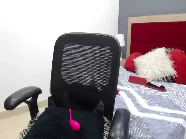 Live sex webcam photo for Meghan_mora #259875105