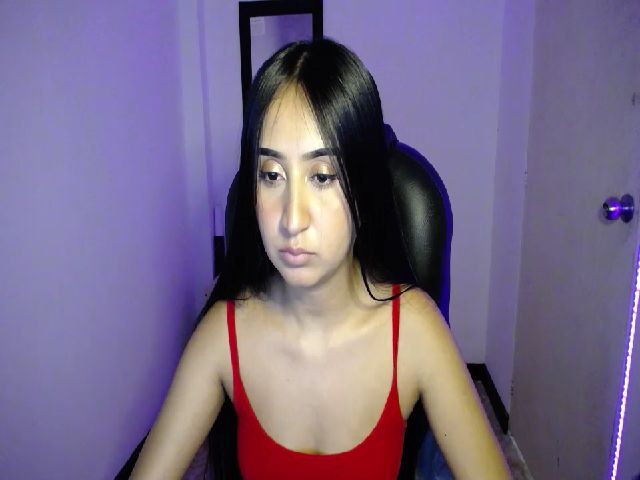 Live sex webcam photo for Pocahontas8 #253541464